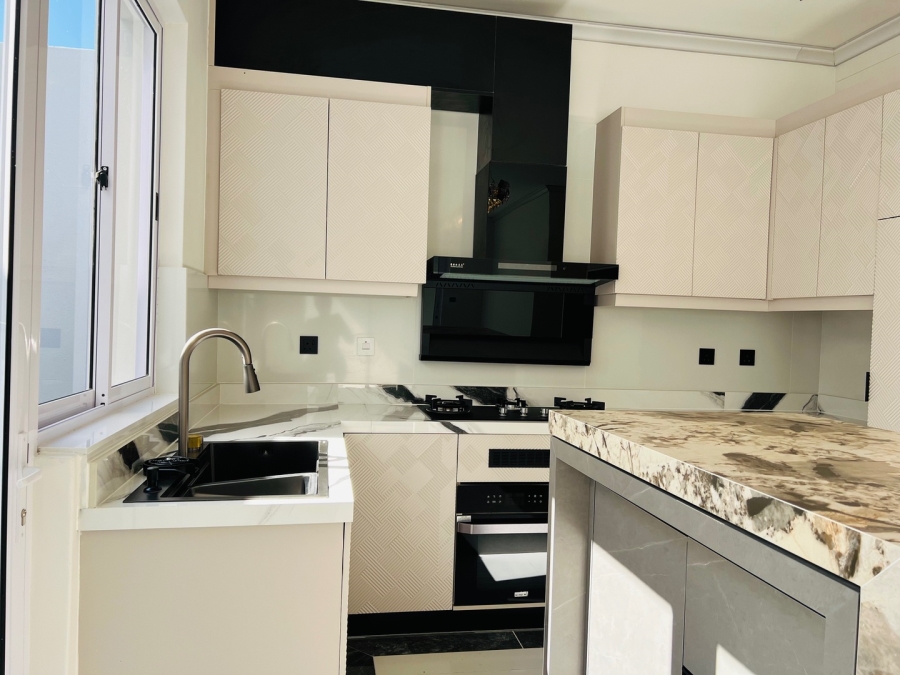4 Bedroom Property for Sale in Sandown Western Cape